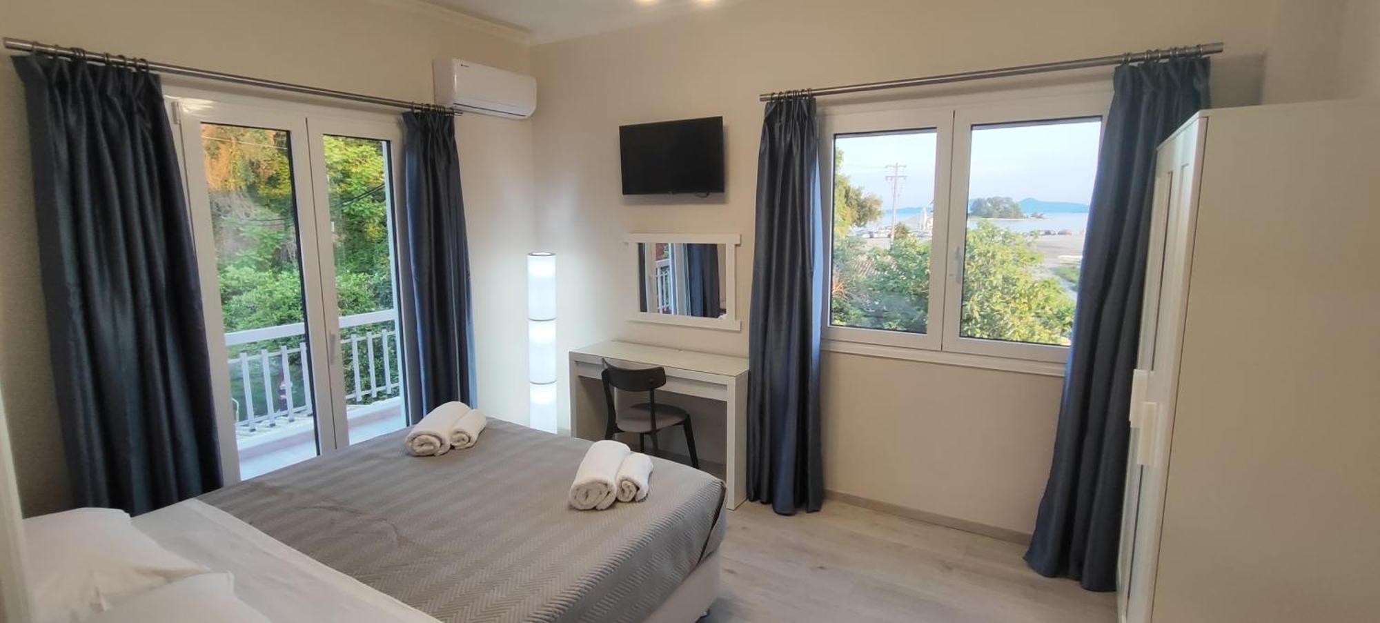 Anna Apartments Kanoni Perama  Extérieur photo